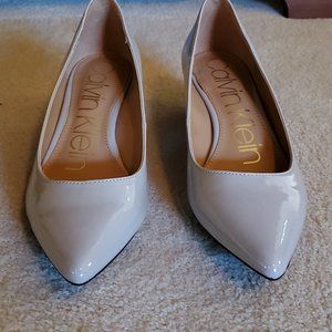 Calvin Klein Garya Wedge Pump 6.5